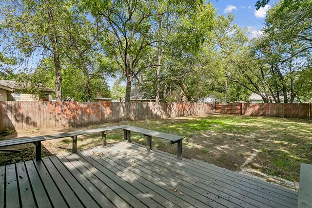 1916 S Mosley, Wichita, KS 67211