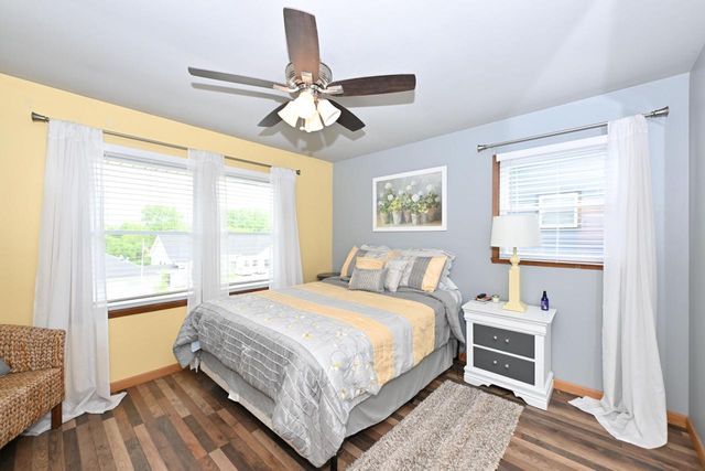 213 McDivitt LANE, Mukwonago, WI 53149