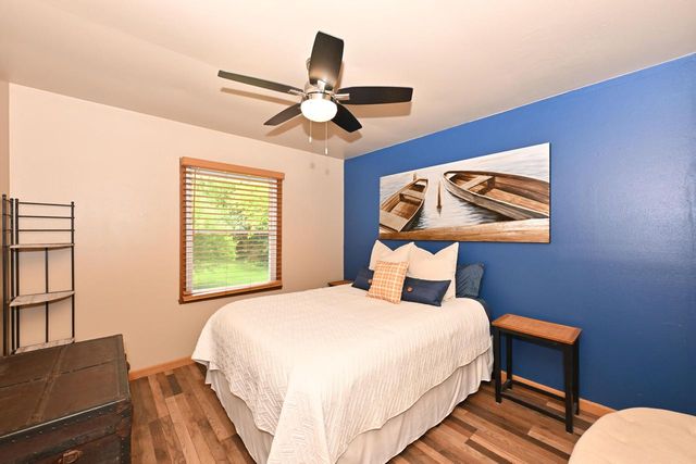 213 McDivitt LANE, Mukwonago, WI 53149