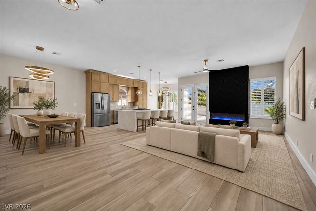 1608 Sun Ridge Drive, Las Vegas, NV 89117