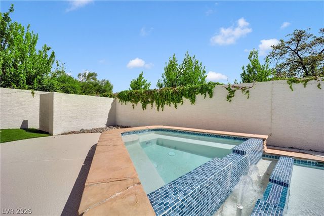 1608 Sun Ridge Drive, Las Vegas, NV 89117