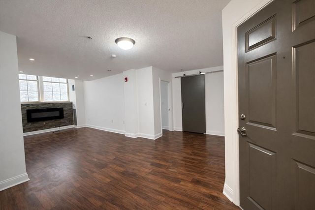 200 Market St 3409, Lowell, MA 01852