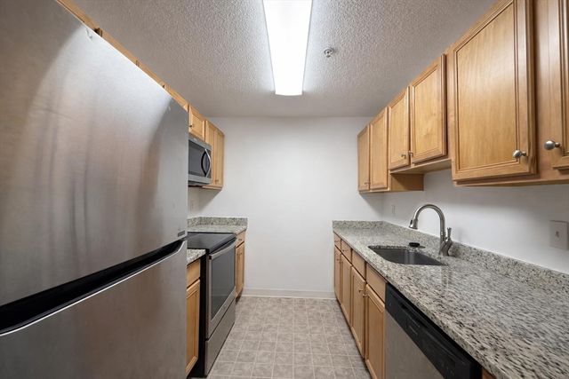 200 Market St 3409, Lowell, MA 01852