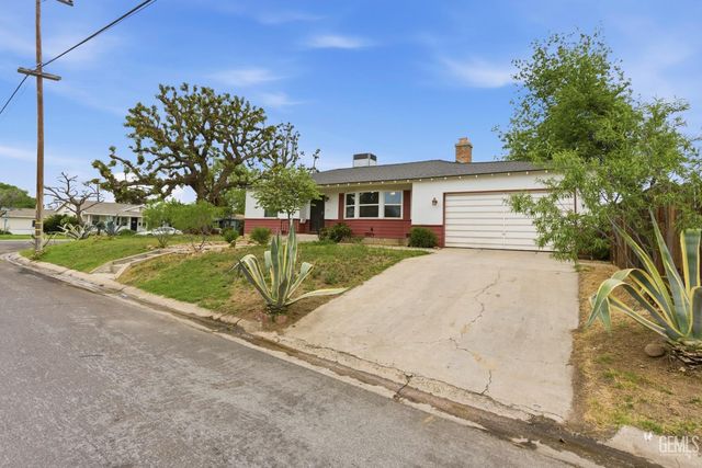 220 Jeffrey Street, Bakersfield, CA 93305