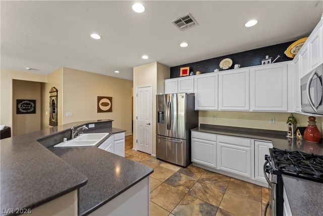 2452 Jada Drive, Henderson, NV 89044