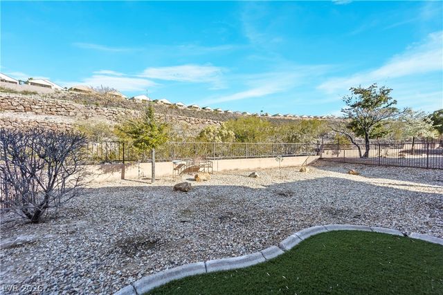 2452 Jada Drive, Henderson, NV 89044