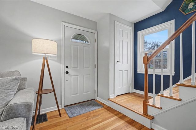 2707 Overbrook Road, Cuyahoga Falls, OH 44221