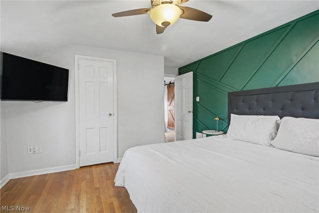 2707 Overbrook Road, Cuyahoga Falls, OH 44221