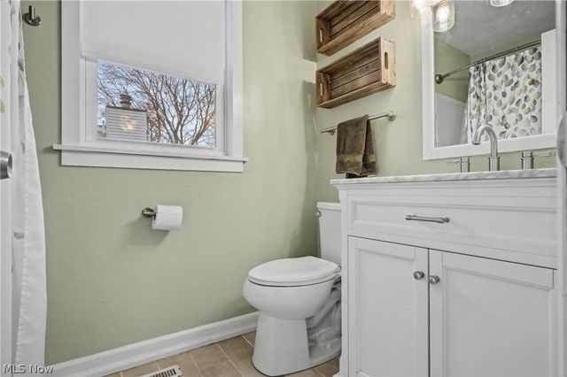 2707 Overbrook Road, Cuyahoga Falls, OH 44221