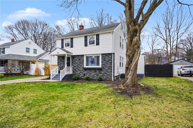 2707 Overbrook Road, Cuyahoga Falls, OH 44221