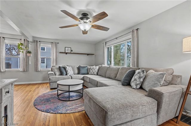 2707 Overbrook Road, Cuyahoga Falls, OH 44221