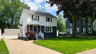 2707 Overbrook Road, Cuyahoga Falls, OH 44221