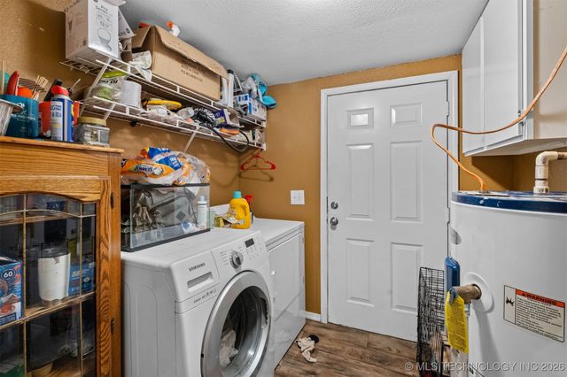 474018 E 660 Road, Watts, OK 74964