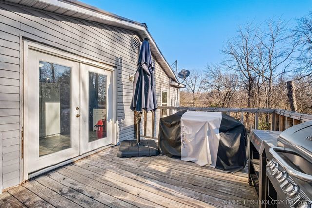 474018 E 660 Road, Watts, OK 74964