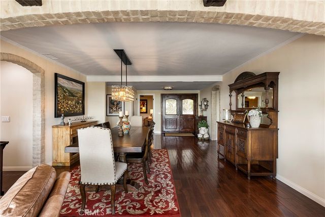 327 Calle Felicidad, San Clemente, CA 92672