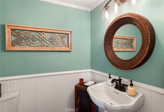 327 Calle Felicidad, San Clemente, CA 92672