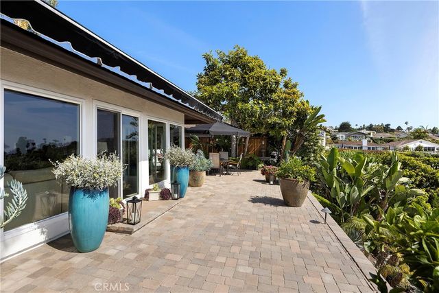 327 Calle Felicidad, San Clemente, CA 92672
