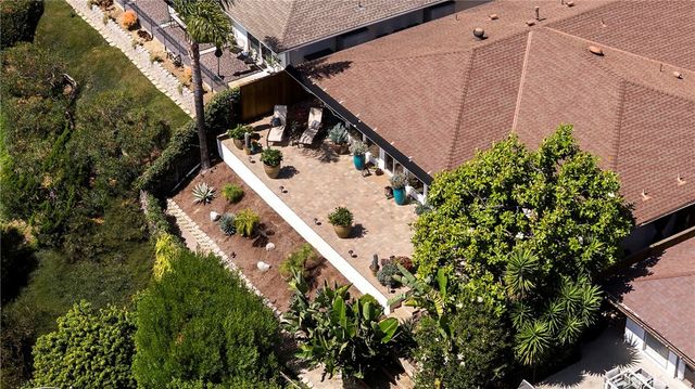 327 Calle Felicidad, San Clemente, CA 92672