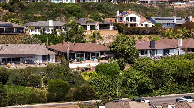 327 Calle Felicidad, San Clemente, CA 92672