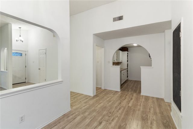 2919 Fairchild Drive, Bryan, TX 77803