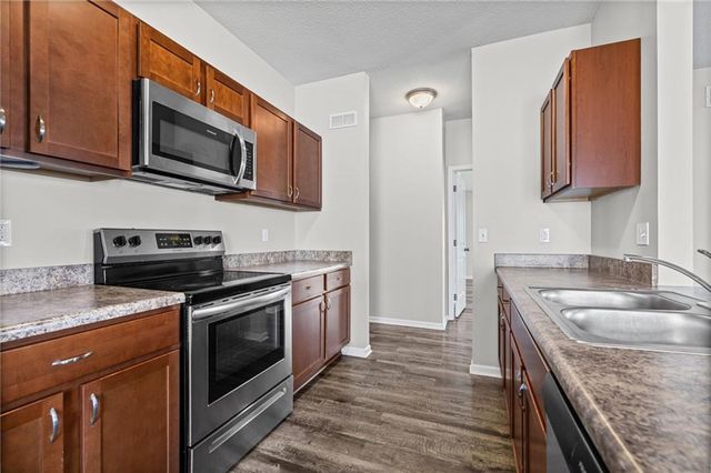 738 S Cypress Street, Gardner, KS 66030