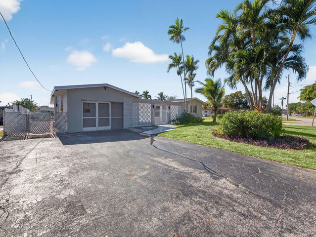 1940 NW 32 Nd Street, Oakland Park, FL 33309