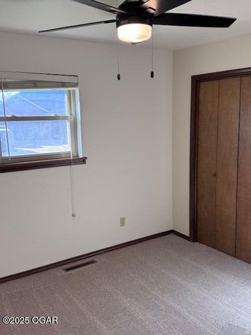 2801 N Lincoln Avenue, Joplin, MO 64801