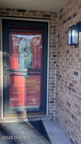 2801 N Lincoln Avenue, Joplin, MO 64801