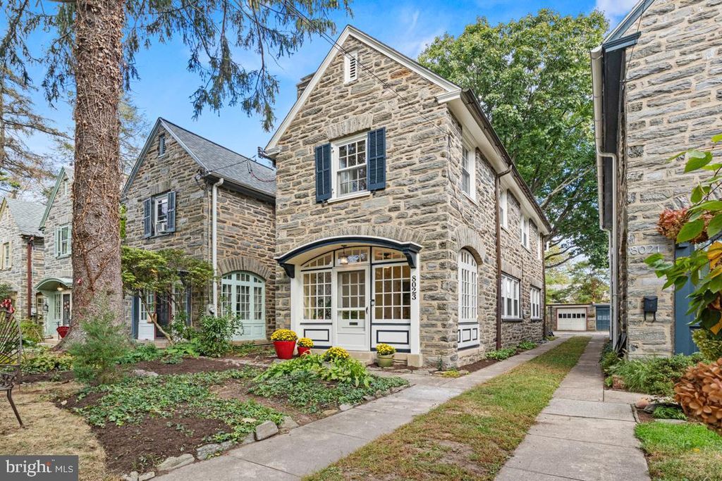 8023 SEMINOLE ST, Philadelphia, PA 19118