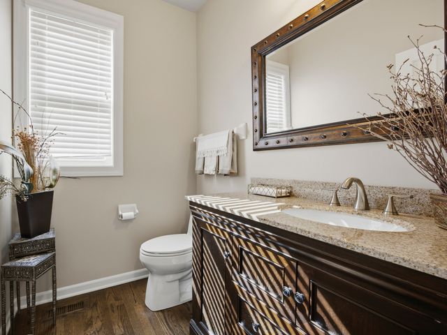 2559 Walnut Avenue, Geneva, IL 60134