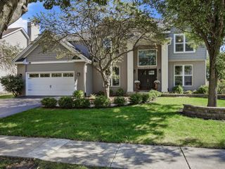 2559 Walnut Avenue, Geneva, IL 60134