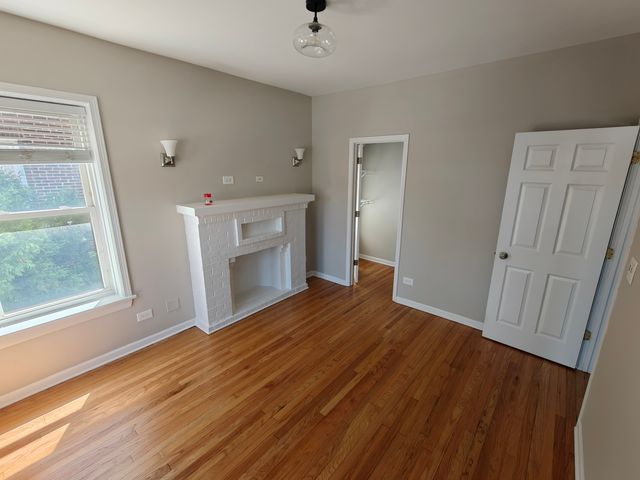 3745 W Argyle Street 1, Chicago, IL 60625
