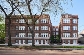 3745 W Argyle Street 1, Chicago, IL 60625
