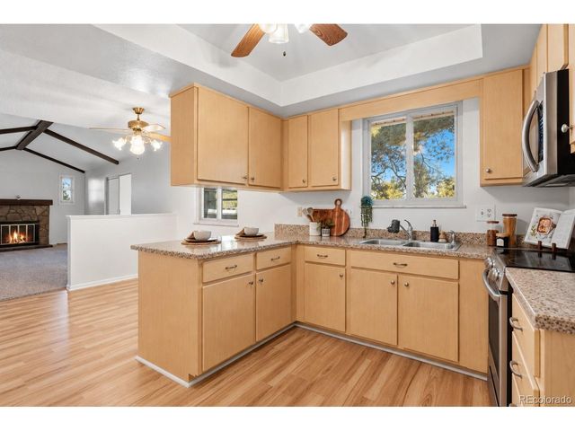 2803 Ridge Dr, Broomfield, CO 80020