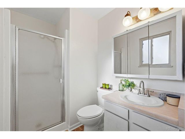 2803 Ridge Dr, Broomfield, CO 80020