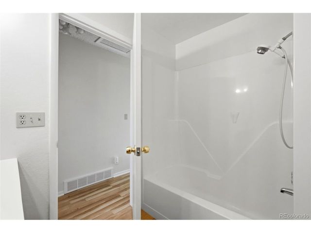 2803 Ridge Dr, Broomfield, CO 80020