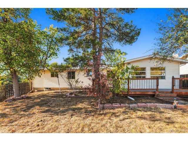 2803 Ridge Dr, Broomfield, CO 80020
