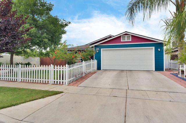 4713 E Belgravia Avenue, Fresno, CA 93725