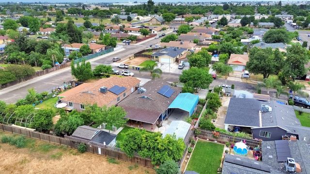 4713 E Belgravia Avenue, Fresno, CA 93725