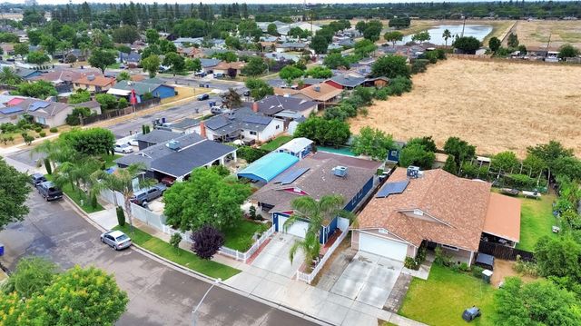 4713 E Belgravia Avenue, Fresno, CA 93725