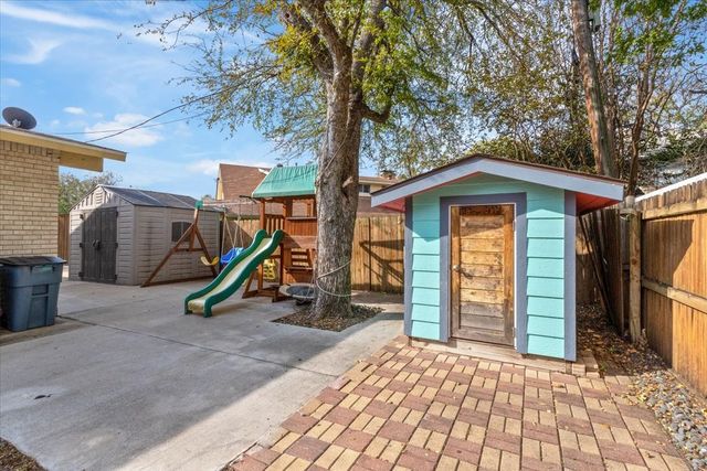 1113 Edwards Court S, Irving, TX 75062