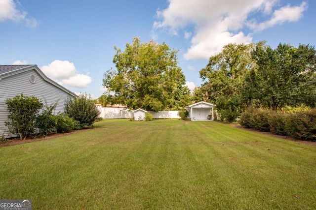 43 Graham Methodist Church Road, Baxley, GA 31513