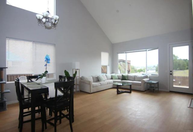 445 Poets Square, Fallbrook, CA 92028