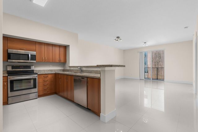 250 NE 3rd Avenue 1305, Delray Beach, FL 33444