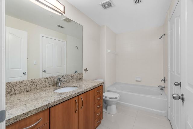 250 NE 3rd Avenue 1305, Delray Beach, FL 33444