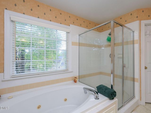 4333 Glen Erin Way, Raleigh, NC 27613