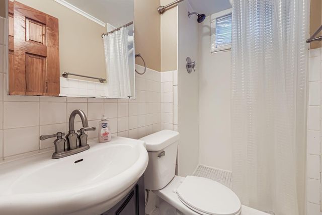 16418 Minnetonka Boulevard, Minnetonka, MN 55345