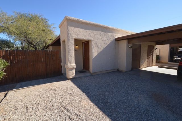 1618 N Columbus Boulevard, Tucson, AZ 85712