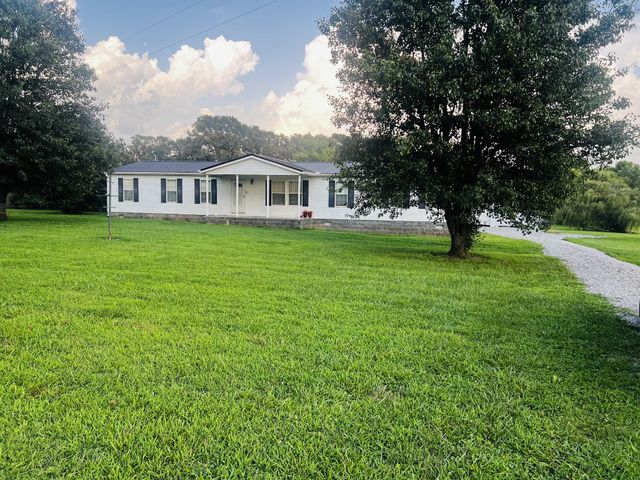 961 Smoot Rd, Morrison, TN 37357