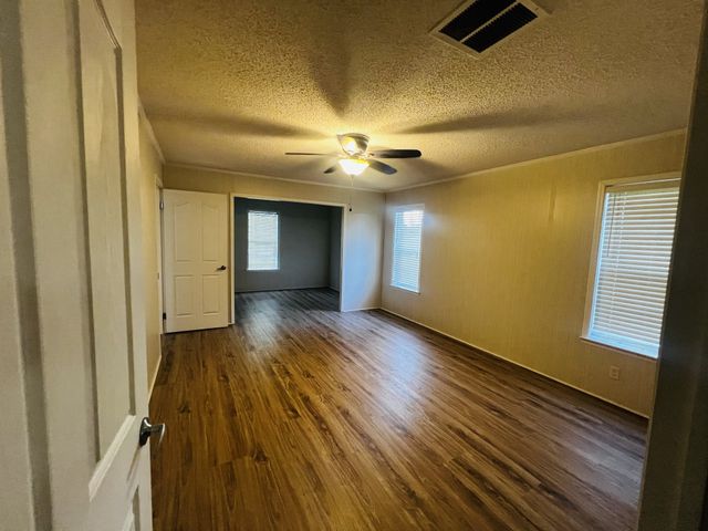 961 Smoot Rd, Morrison, TN 37357